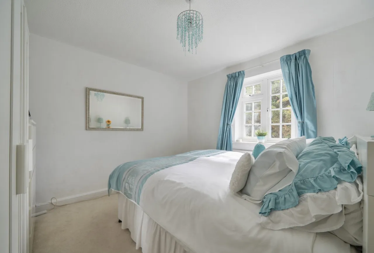 Jutsums Lane, Romford, RM7 9HH, photo 6