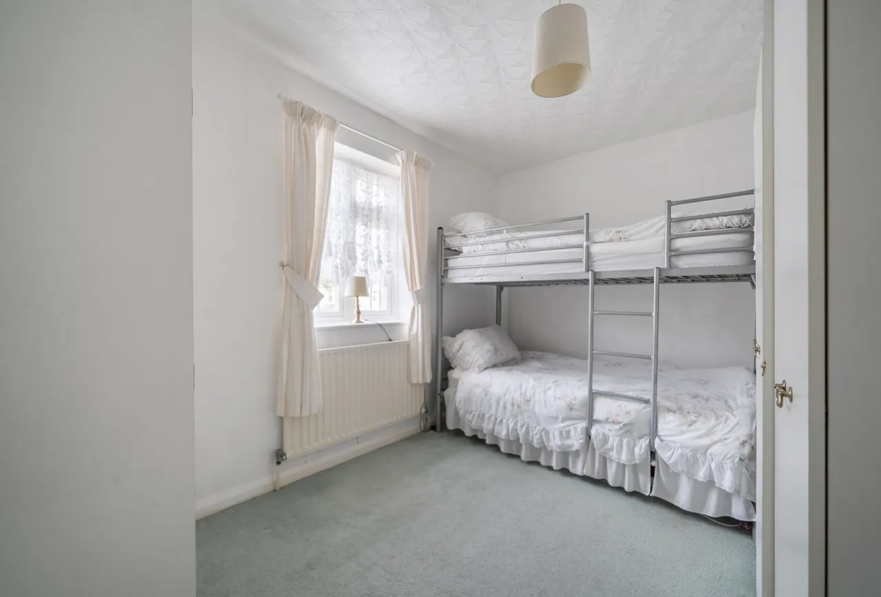 Jutsums Lane, Romford, RM7 9HH, photo 7