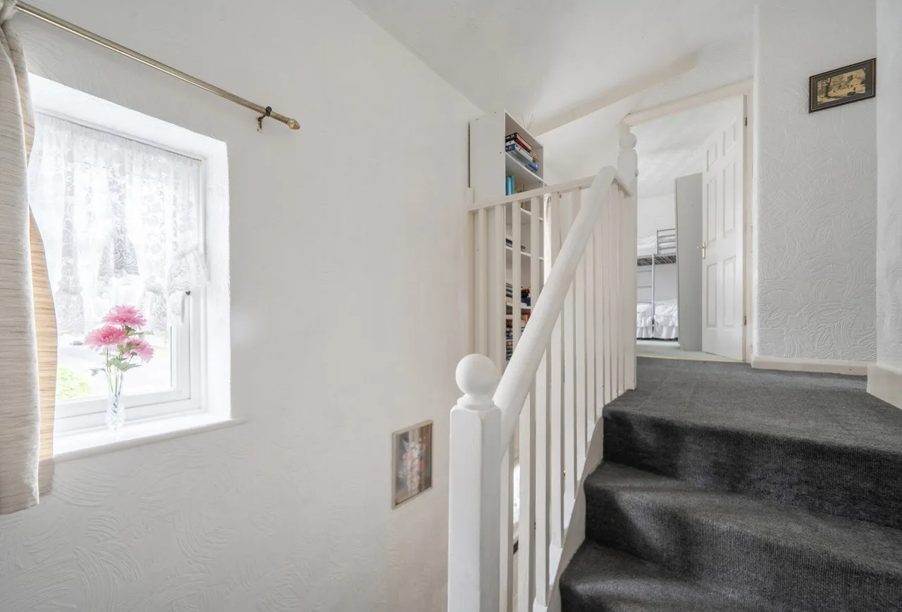Jutsums Lane, Romford, RM7 9HH, photo 14