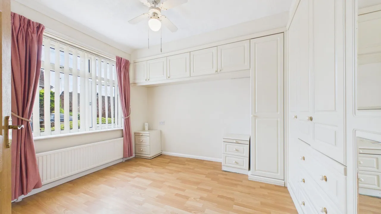 Francis Gardens, Peterborough, PE1, photo 10