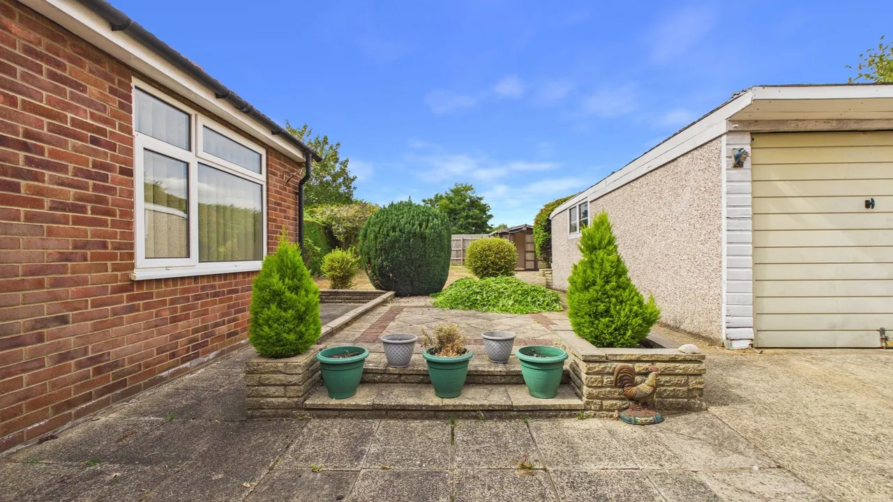 Francis Gardens, Peterborough, PE1, photo 15