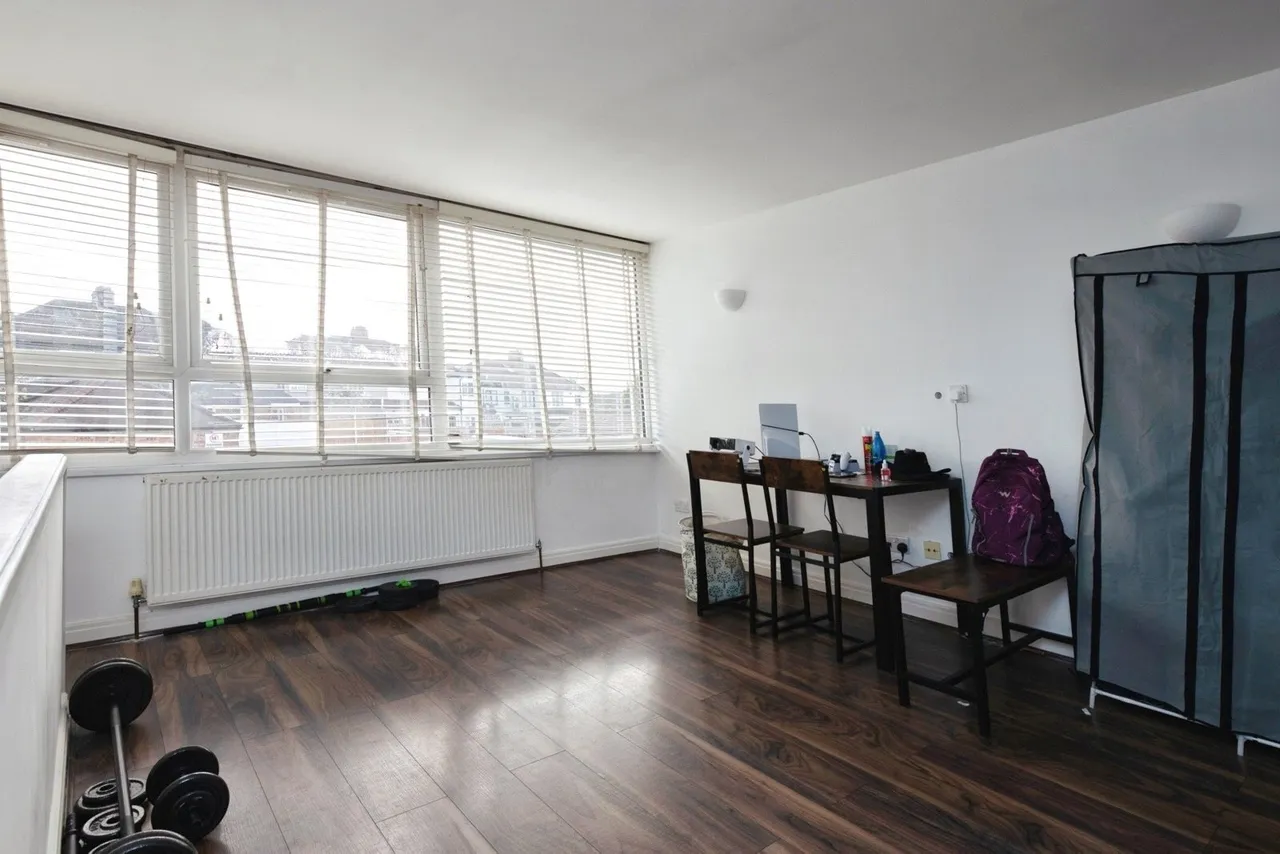 The Mews, Ilford, Essex, IG4, photo 5