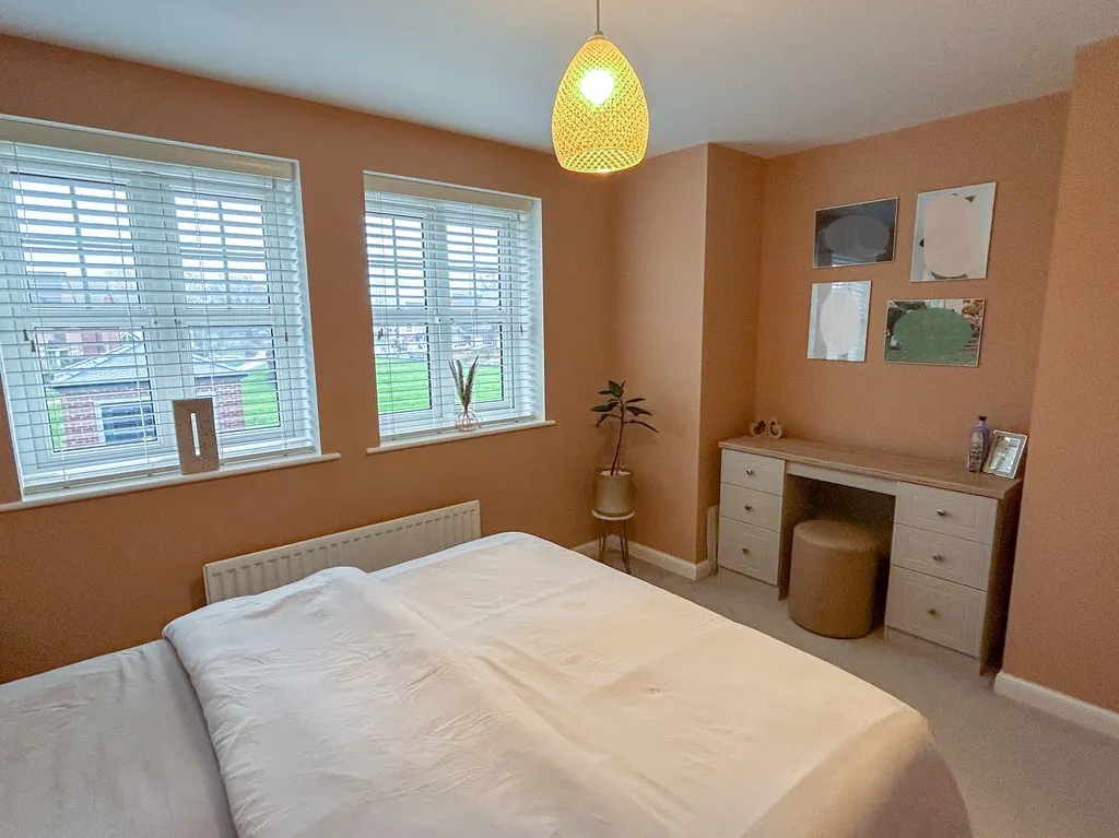 Lewis Crescent, Wellington, photo 15