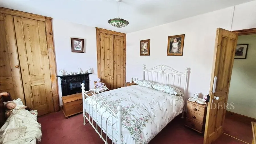 High Street, Shirrell Heath, SO32, photo 11