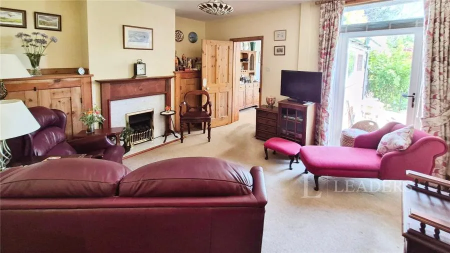 High Street, Shirrell Heath, SO32, photo 10