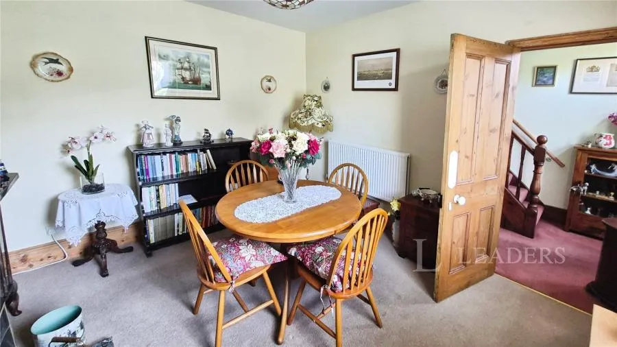 High Street, Shirrell Heath, SO32, photo 8