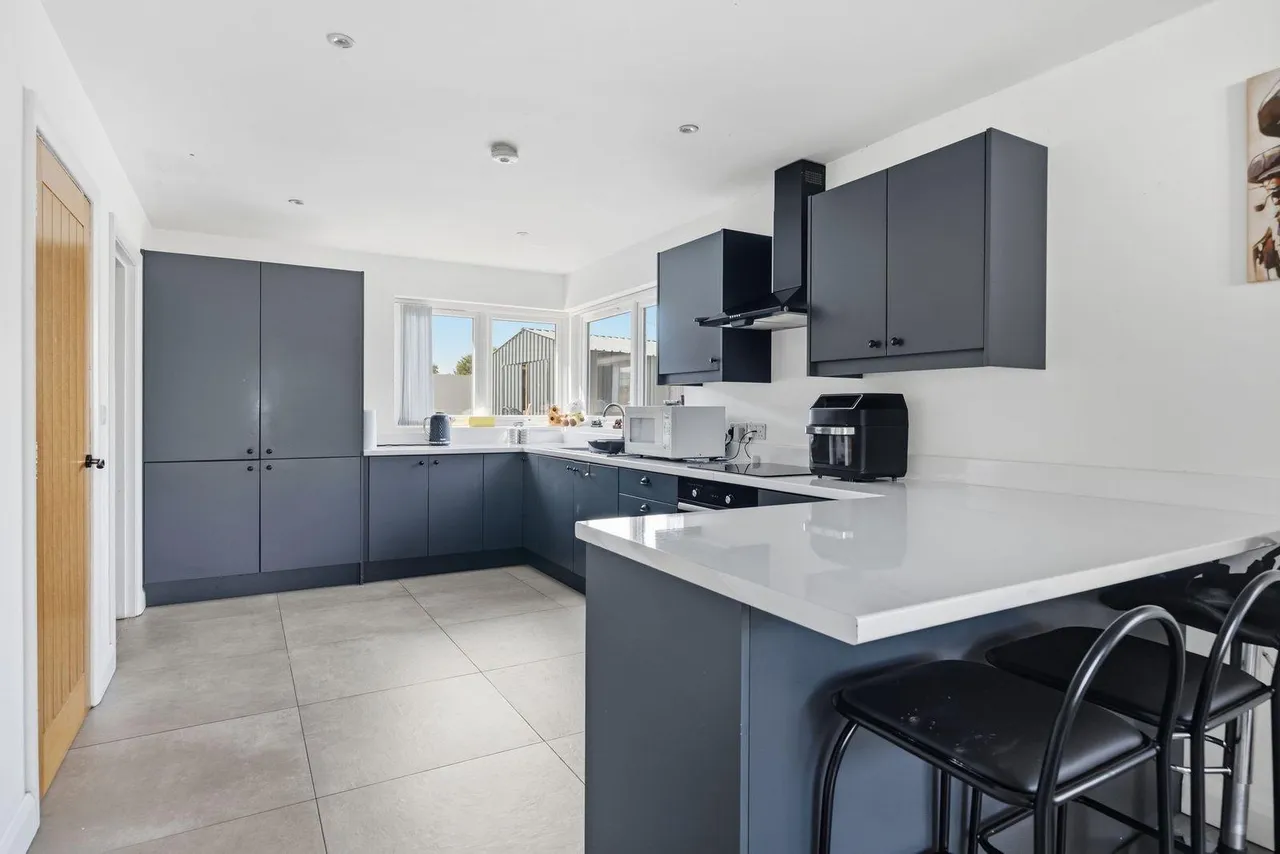 Gibsons Lane, Bangor, BT19, photo 13