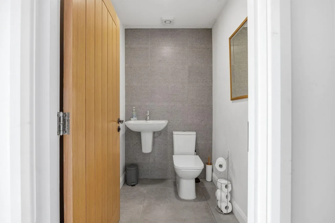 Gibsons Lane, Bangor, BT19, photo 5