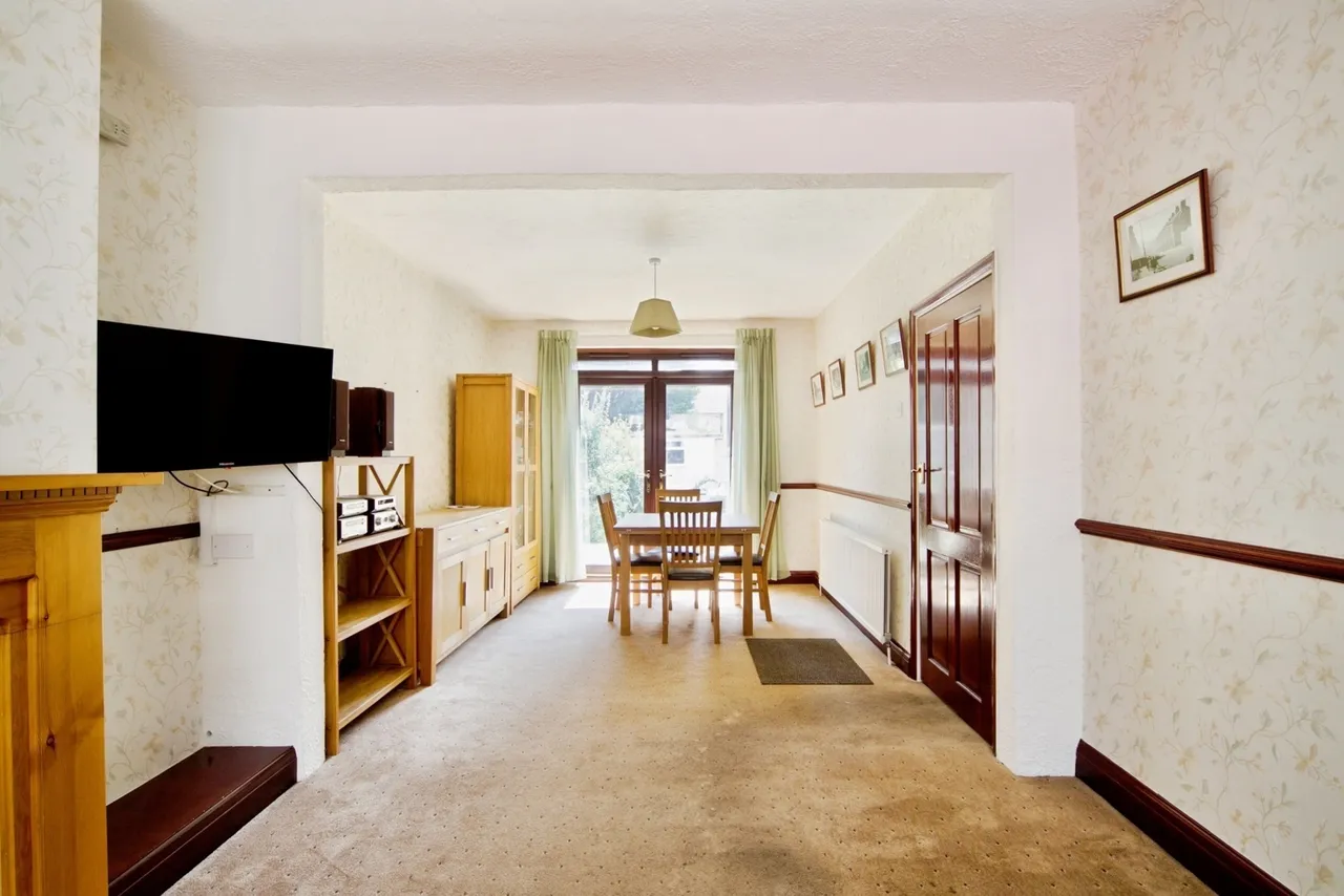 Hamden Crescent, DAGENHAM, Essex, RM10, photo 2