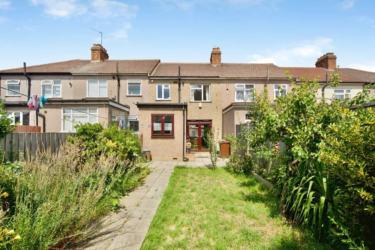 Hamden Crescent, DAGENHAM, Essex, RM10, photo 6