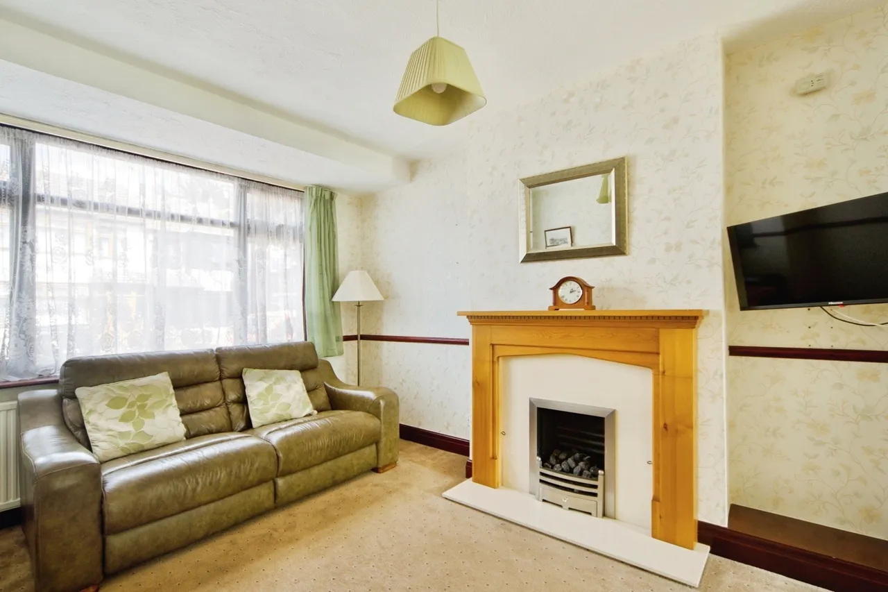 Hamden Crescent, DAGENHAM, Essex, RM10, photo 10