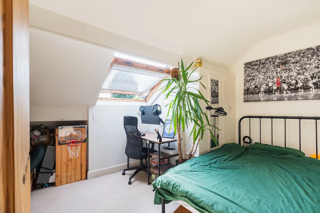 Crimicar Lane, Sheffield, S10, photo 23