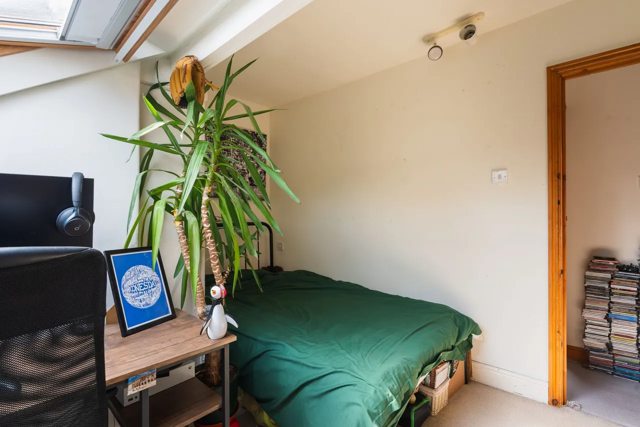 Crimicar Lane, Sheffield, S10, photo 24