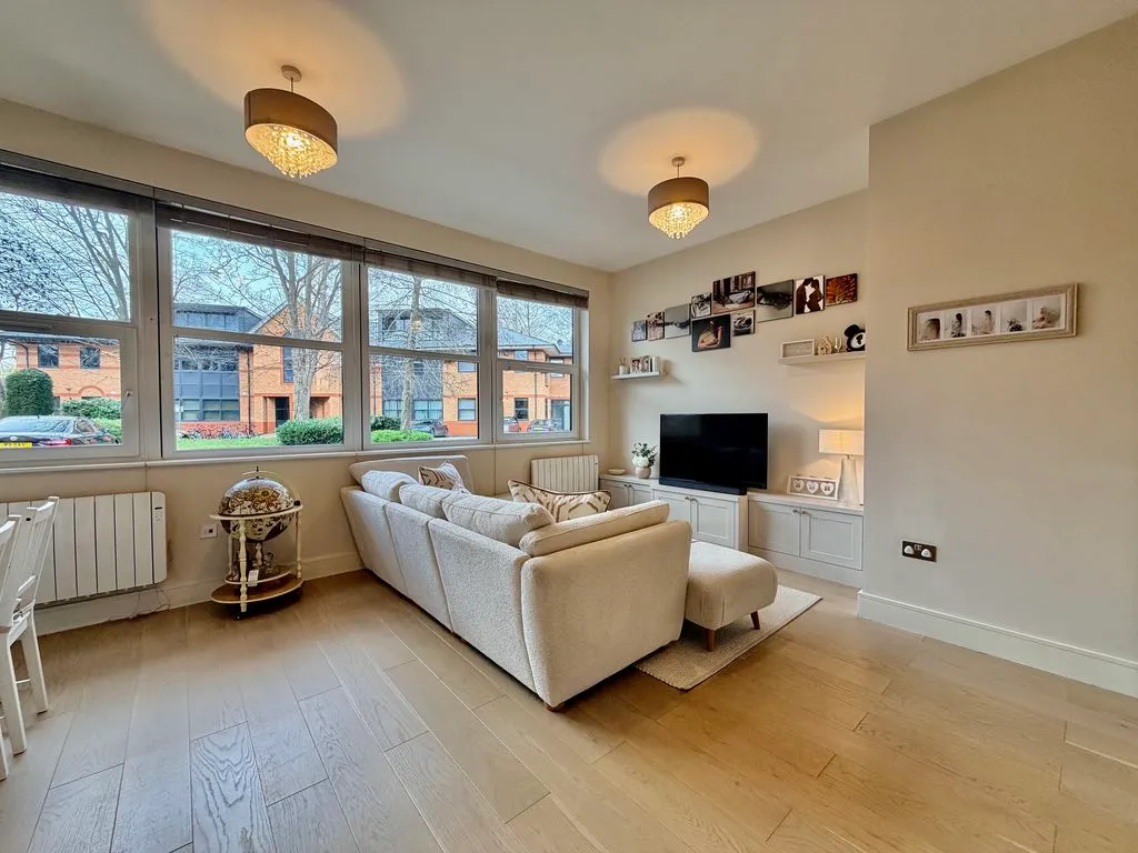 Furlong Road, Bourne End SL8 5AJ, photo 8