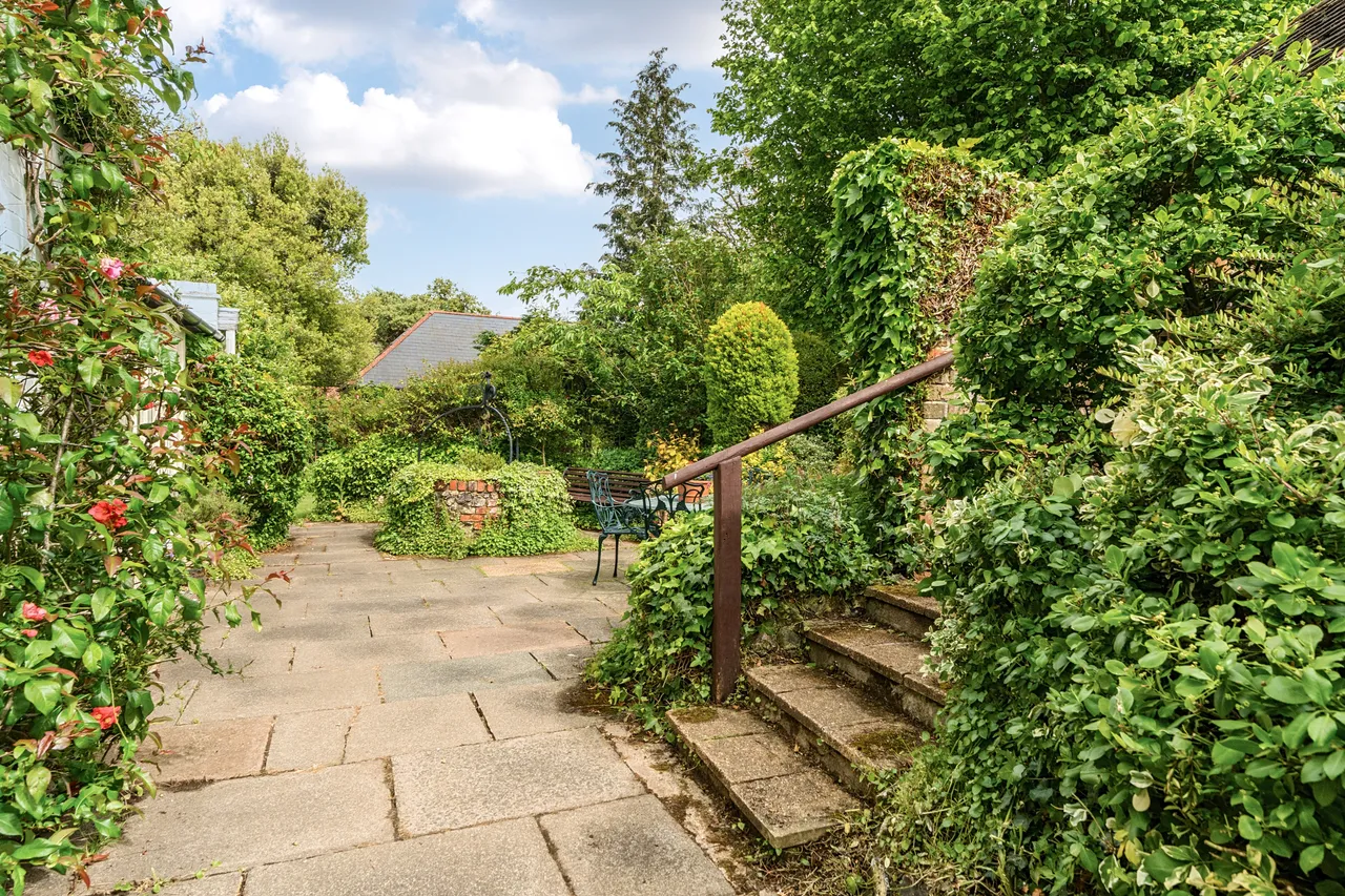 Dean Lane, Cookham Dean, Maidenhead, SL6, photo 12