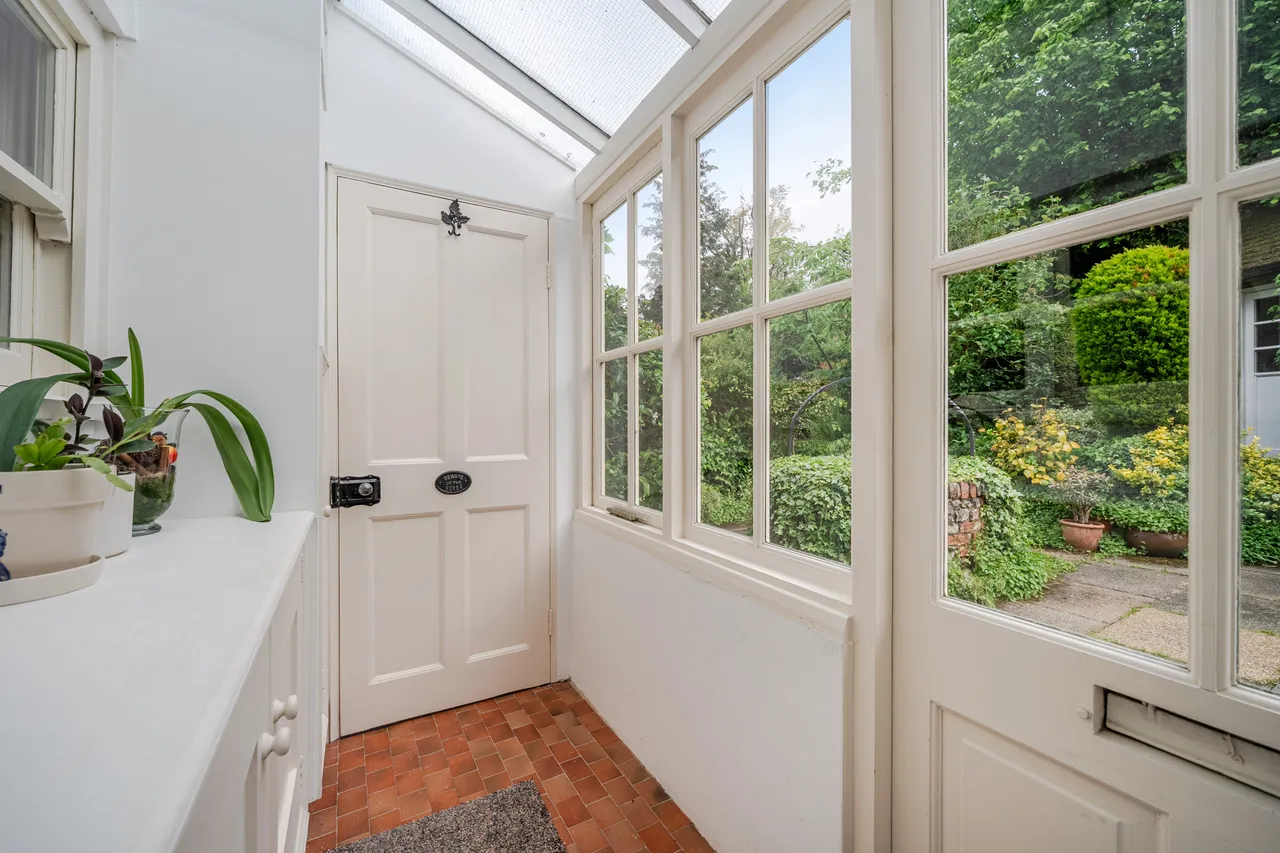 Dean Lane, Cookham Dean, Maidenhead, SL6, photo 7