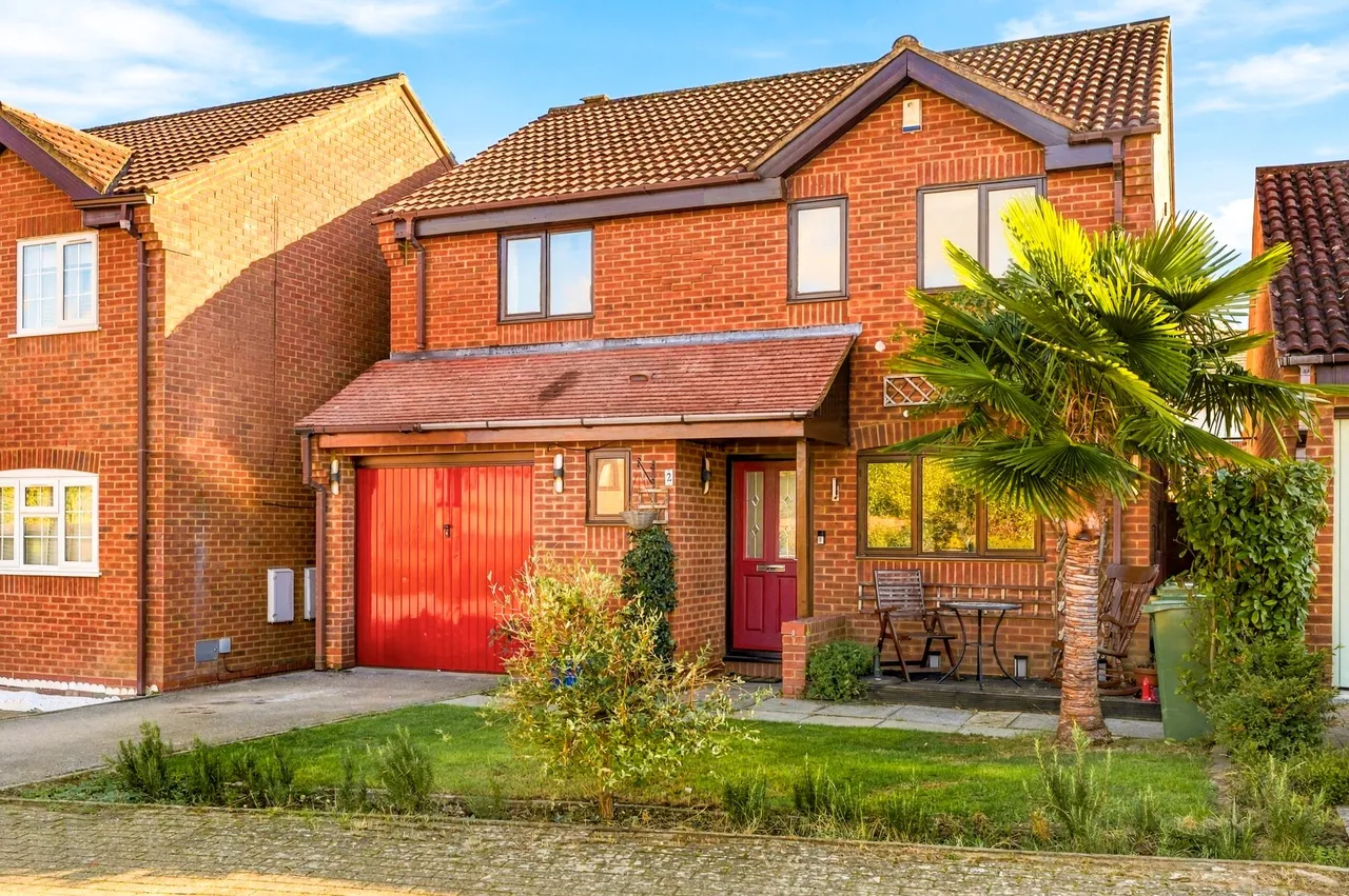 4 bed house for sale, Pinkworthy, Furzton, MK4