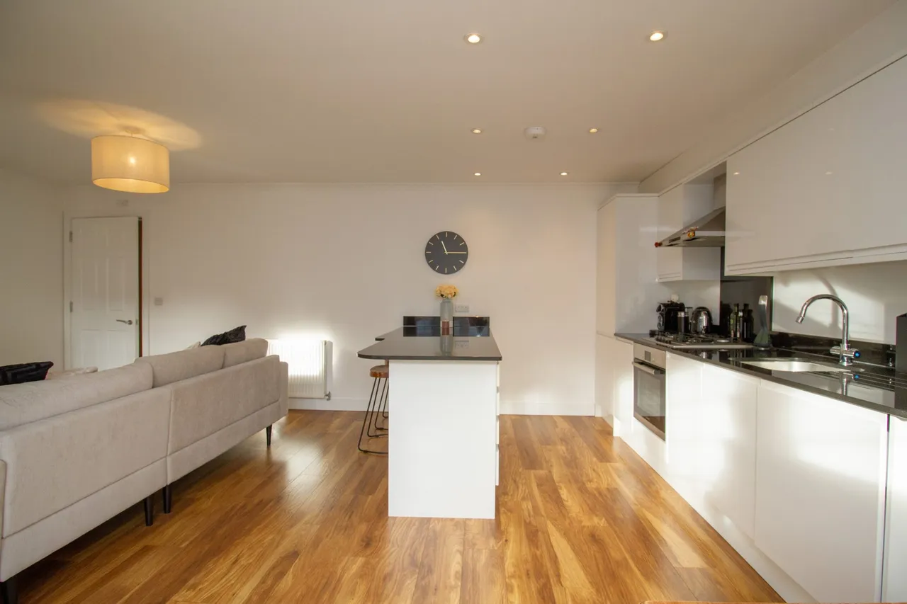 Flat 7, Crondall Place Church Road, Fleet, GU51 4NB, photo 8