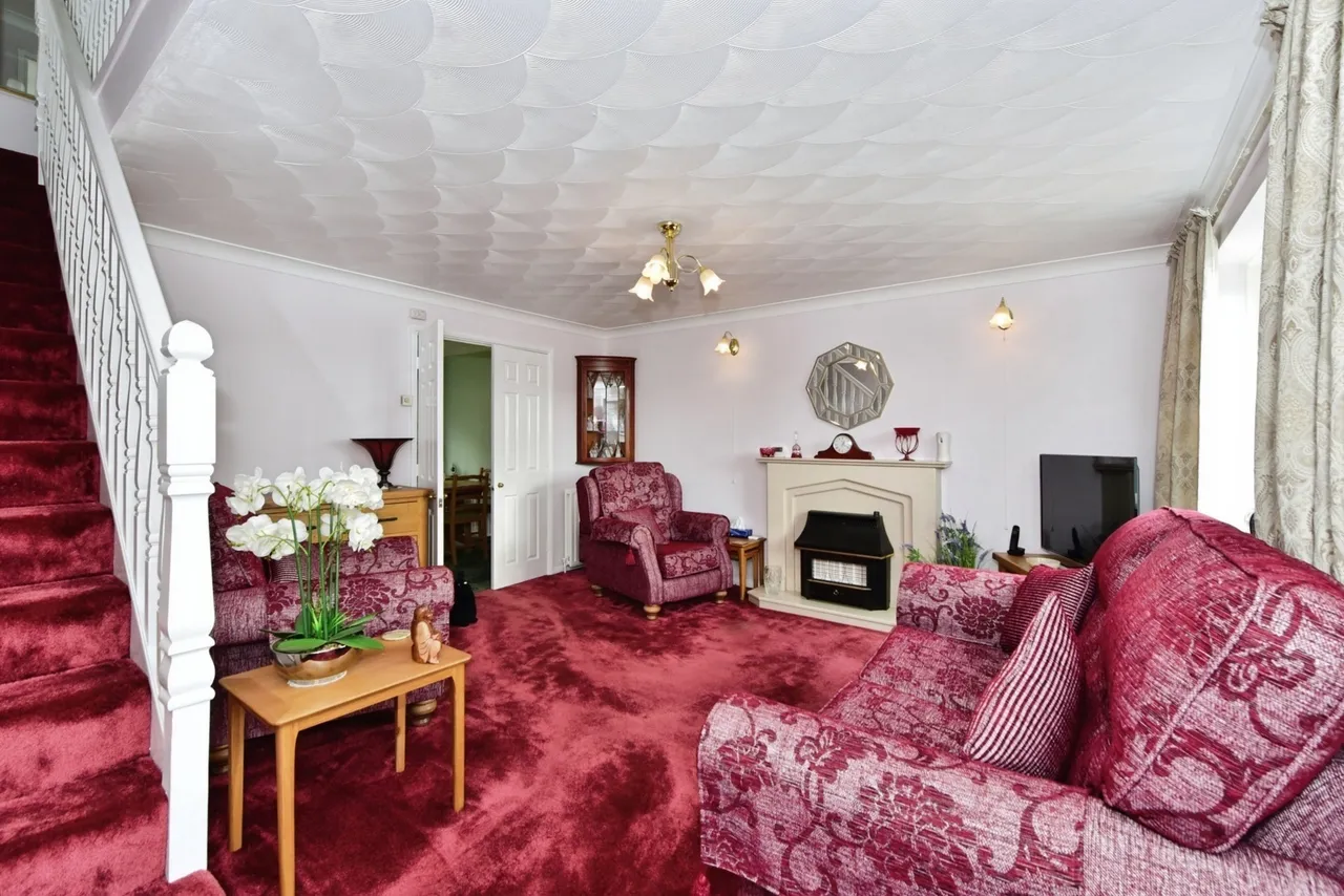 Hollybank Drive, Sheffield, South Yorkshire, S12, photo 13