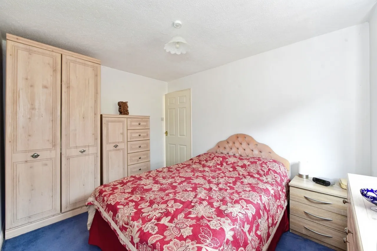 Hollybank Drive, Sheffield, South Yorkshire, S12, photo 7