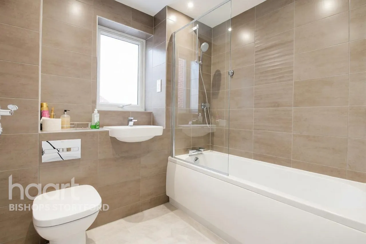 Davison Drive, Bishop's Stortford, CM23, photo 17
