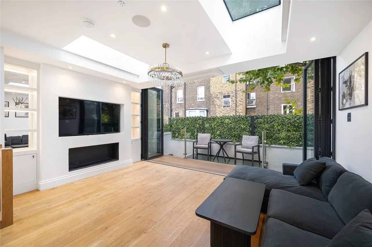 Lexham Mews, London, W8, photo 7