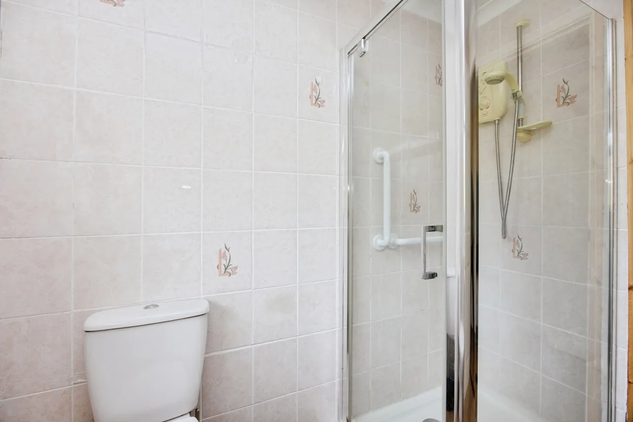 Abbots Close, Bodmin, PL31, photo 12