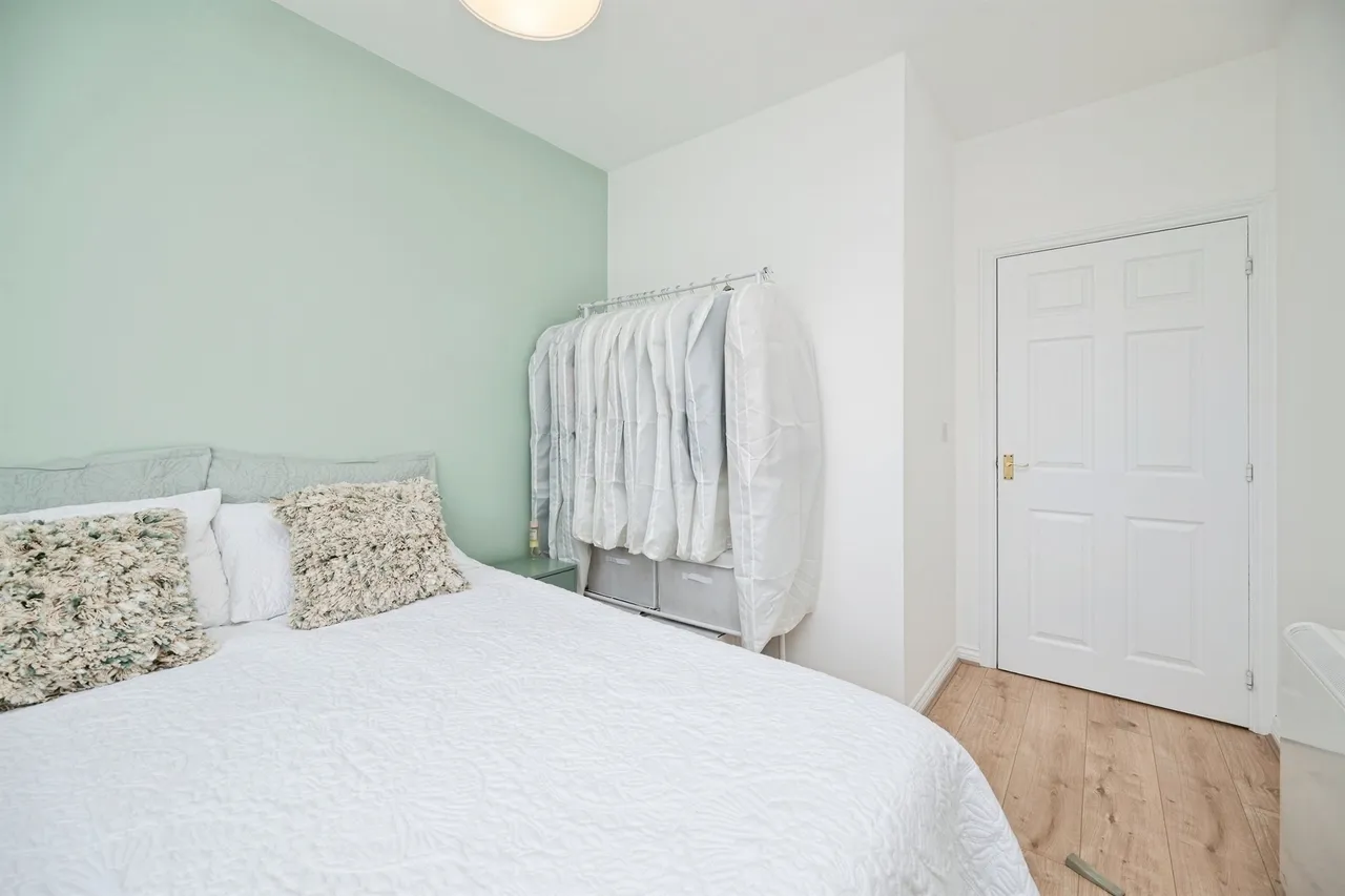 Summerton Road, OLDBURY, photo 7