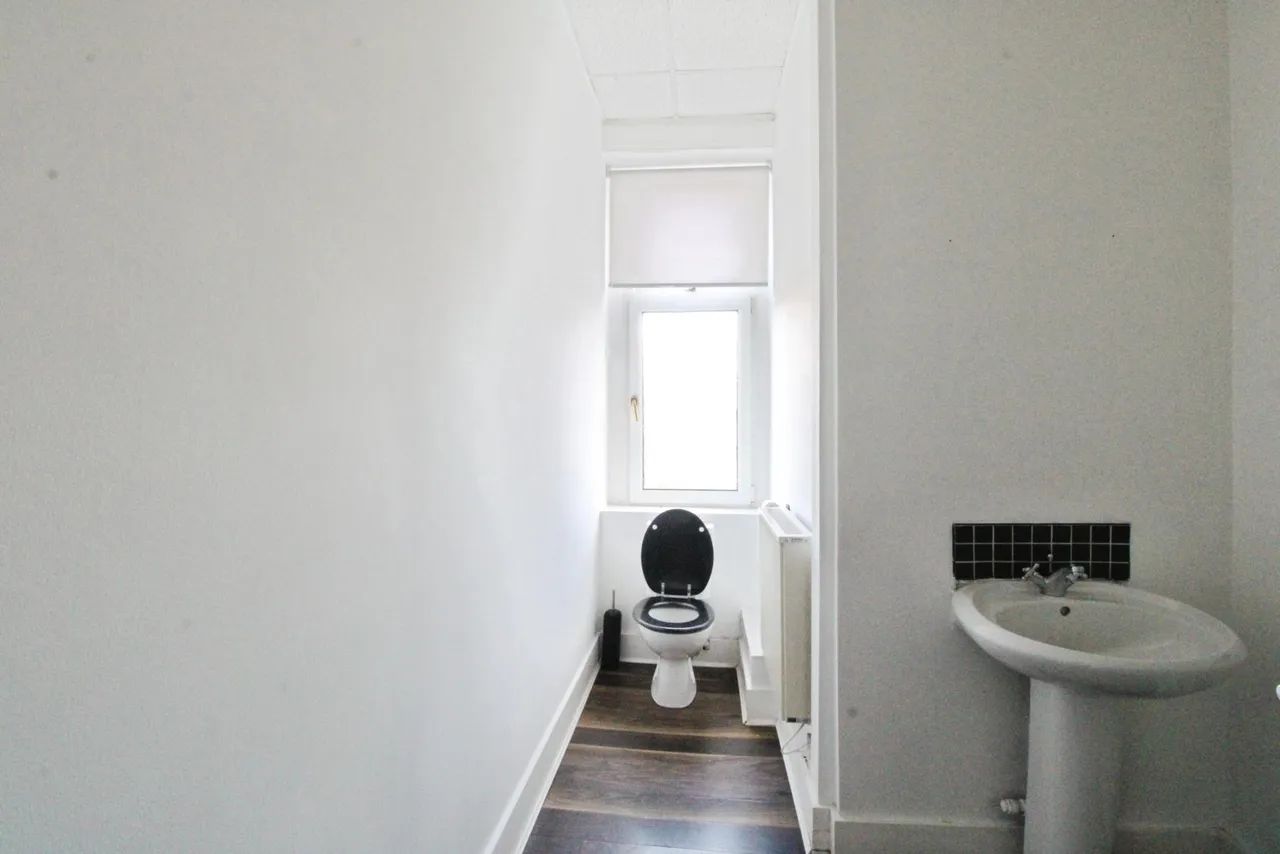 Stirling Street, Denny, FK6, photo 12