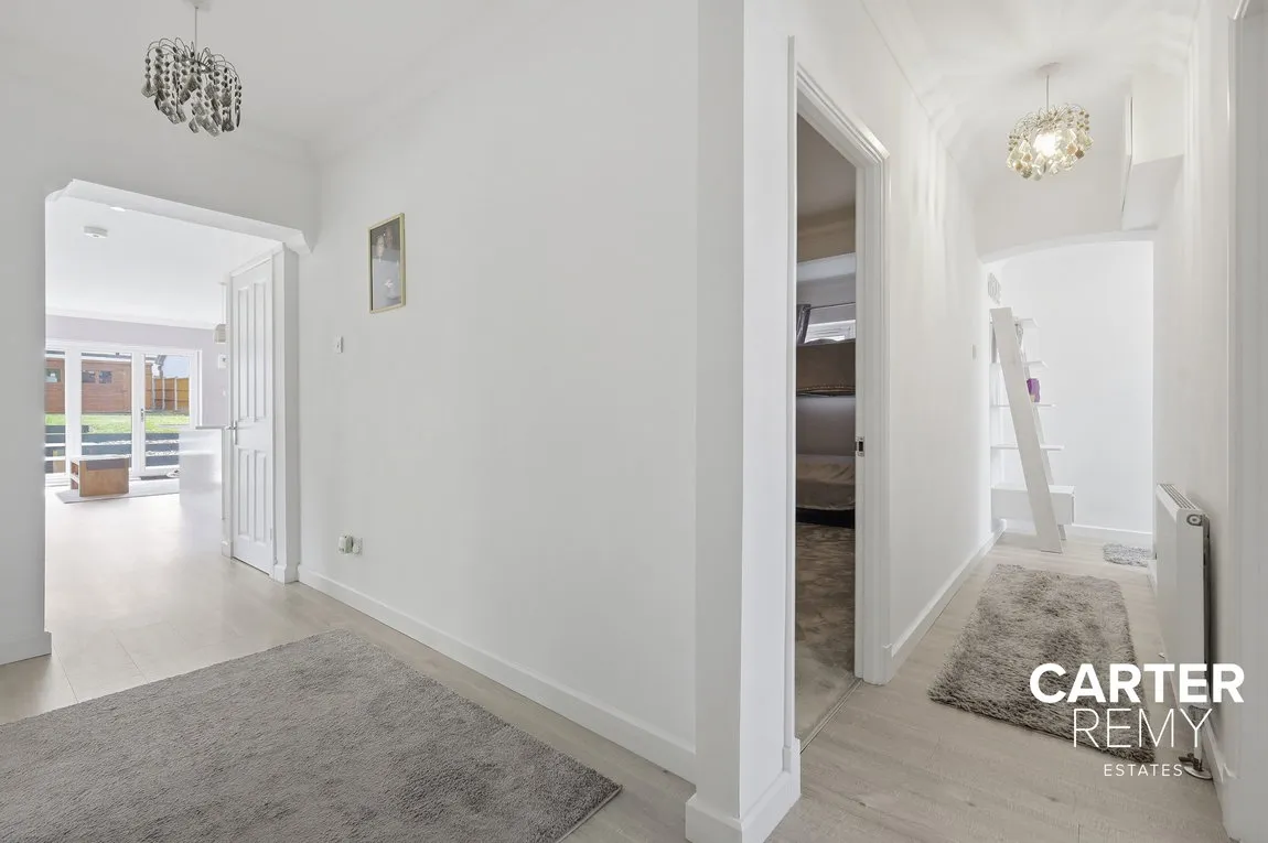 Highlands Road, Bowers Gifford, Basildon, SS13 2JA, photo 5