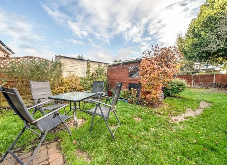 Lyncroft Gardens, Hounslow, TW3, photo 8