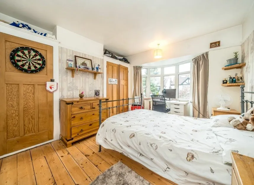 Lyncroft Gardens, Hounslow, TW3, photo 5