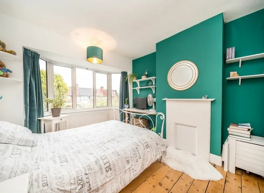 Lyncroft Gardens, Hounslow, TW3, photo 6