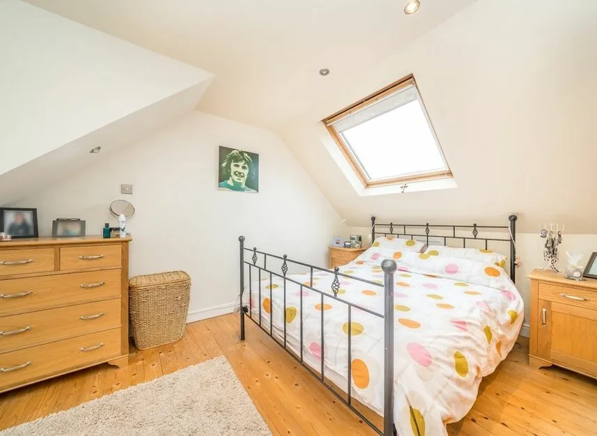 Lyncroft Gardens, Hounslow, TW3, photo 7