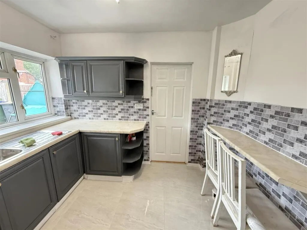 Morrison Road, Tipton, DY4, photo 5