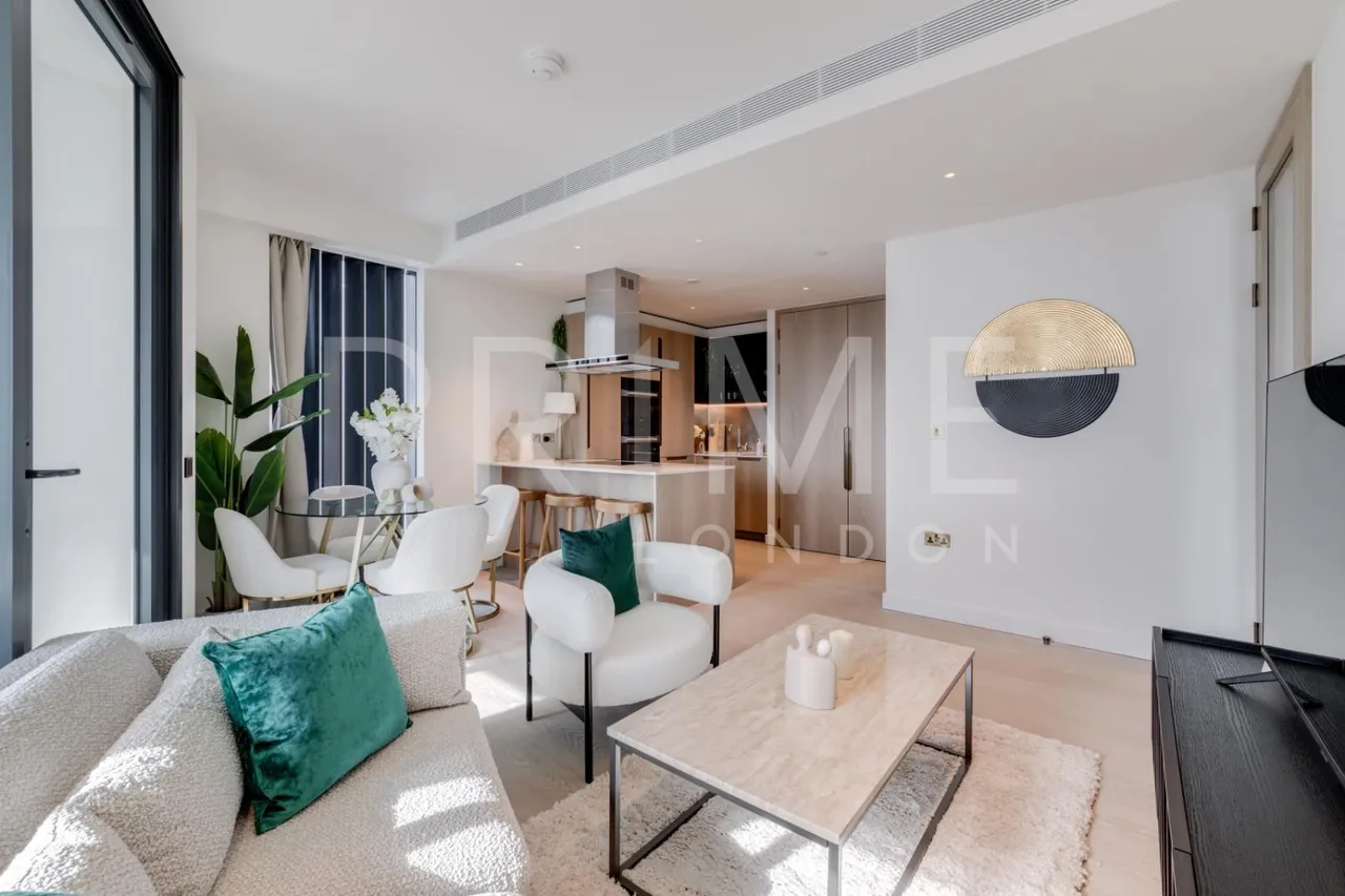 2 bed flat to rent, Nine Elms Lane, Nine Elms, SW8