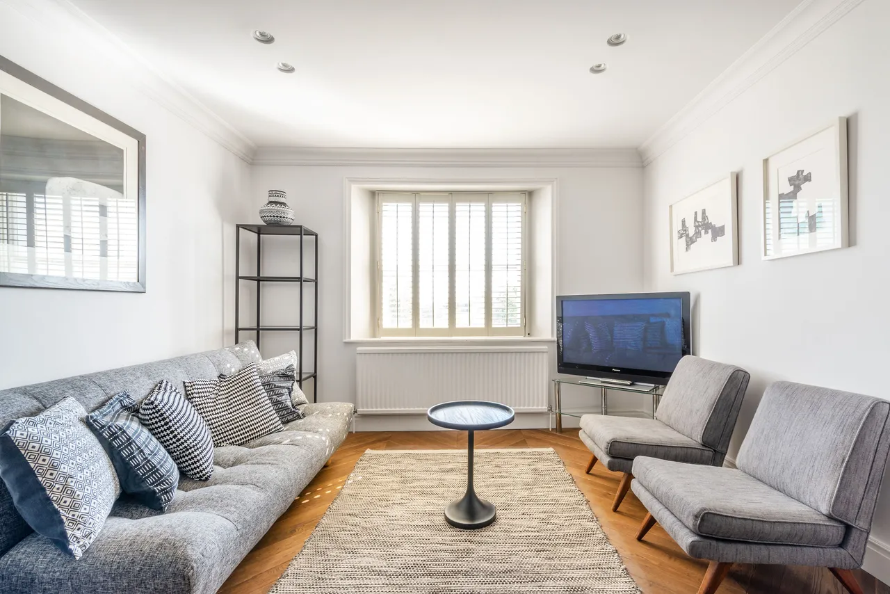 Flat 7, 73 Ladbroke Grove, London, photo 5