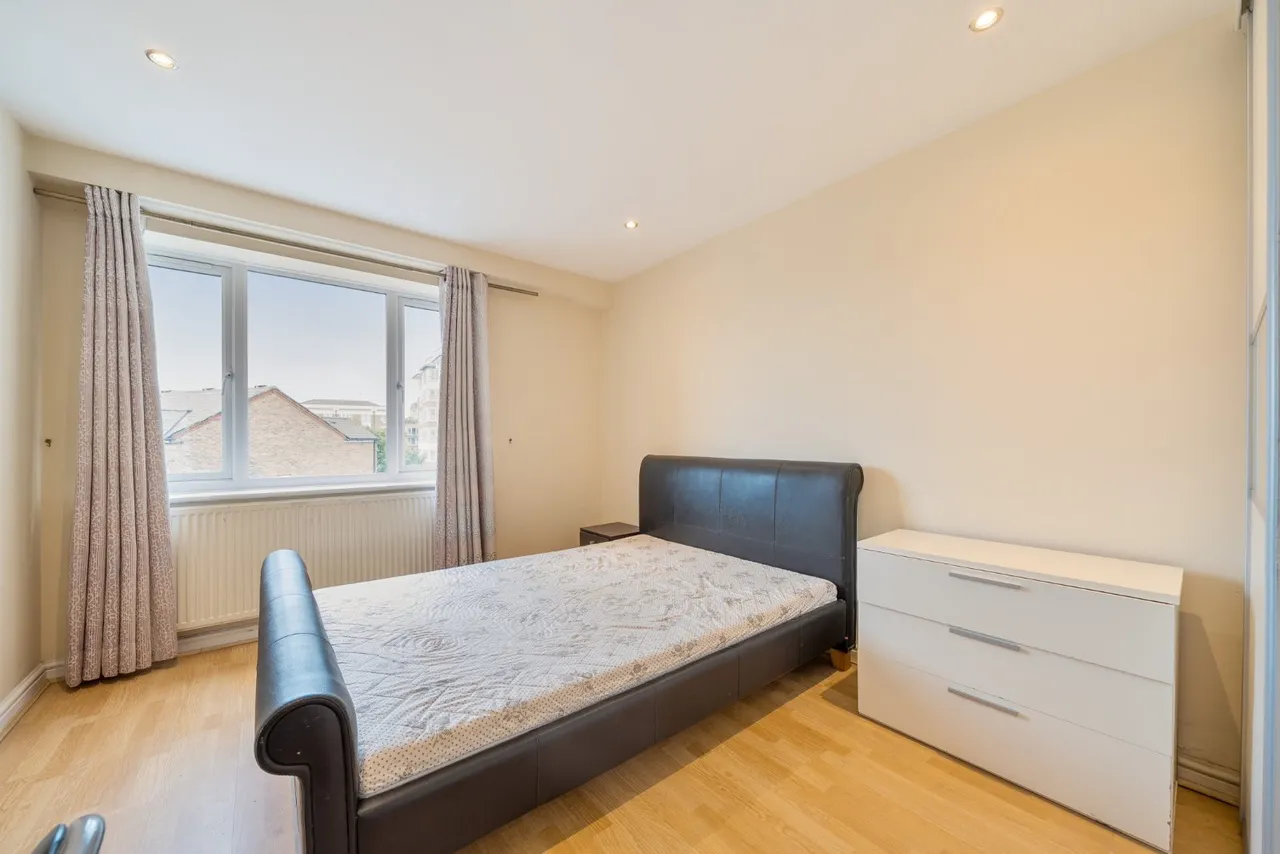 Abbotshade Road, Canada Water, London, SE16, photo 12