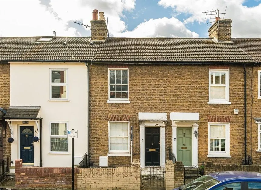 2 bed house for sale — St. Johns Road, Isleworth, TW7