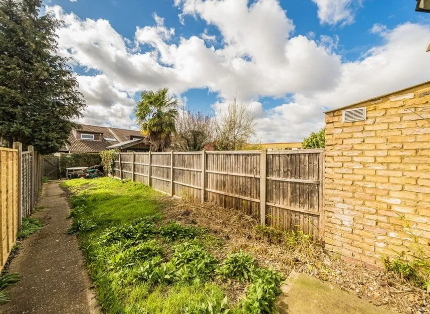St. Johns Road, Isleworth, TW7, photo 5