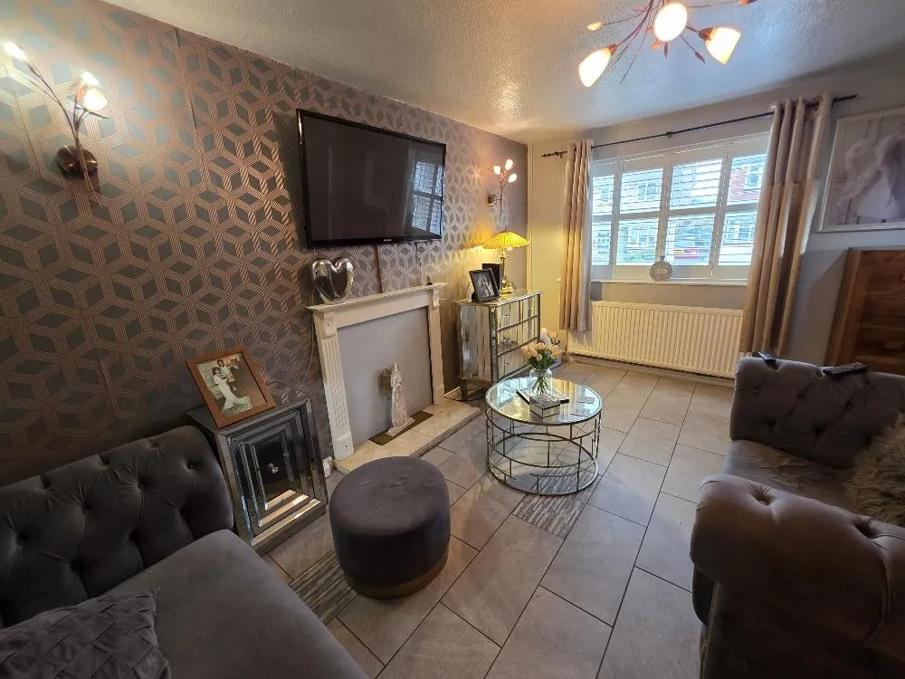 Marquis Drive, Heald Green, photo 3