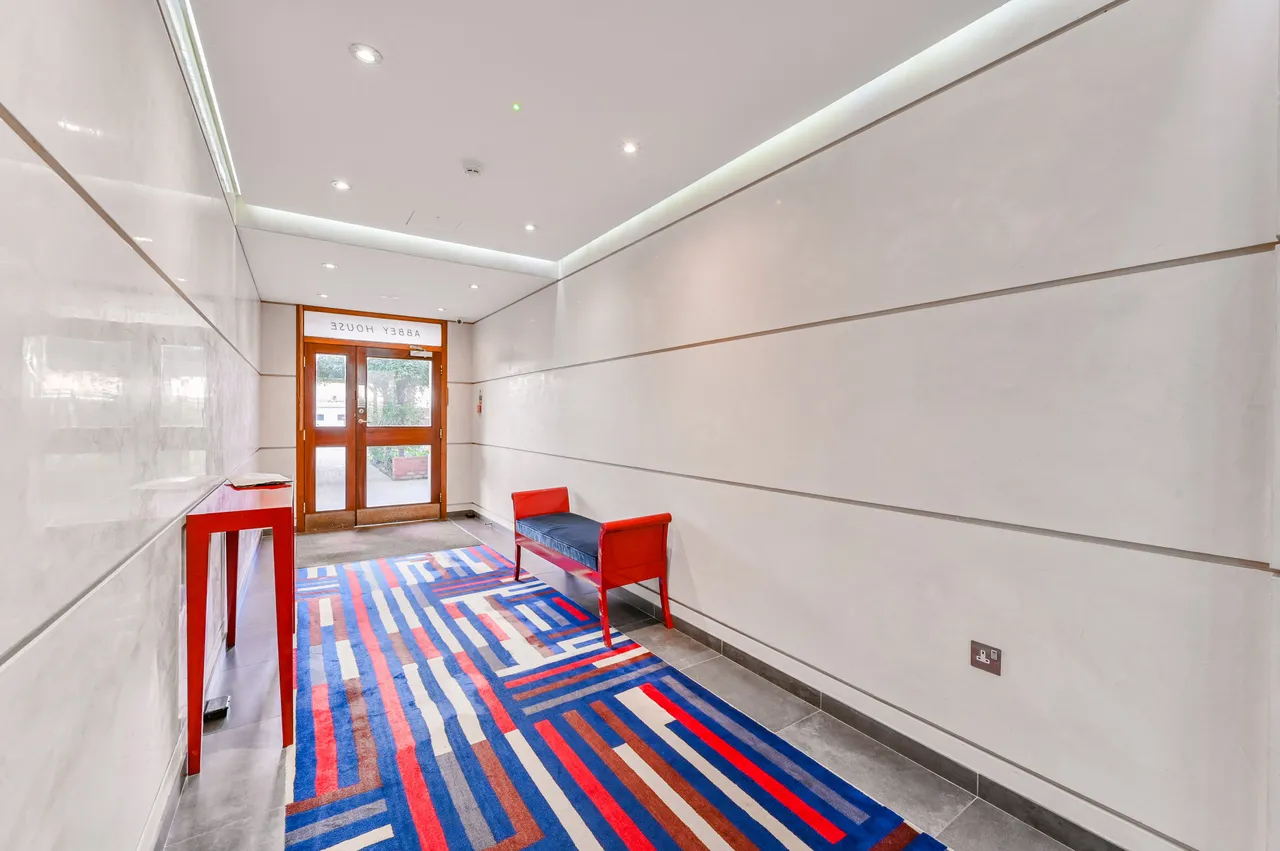 108 Abbey House, 1a Abbey Road, London, photo 9