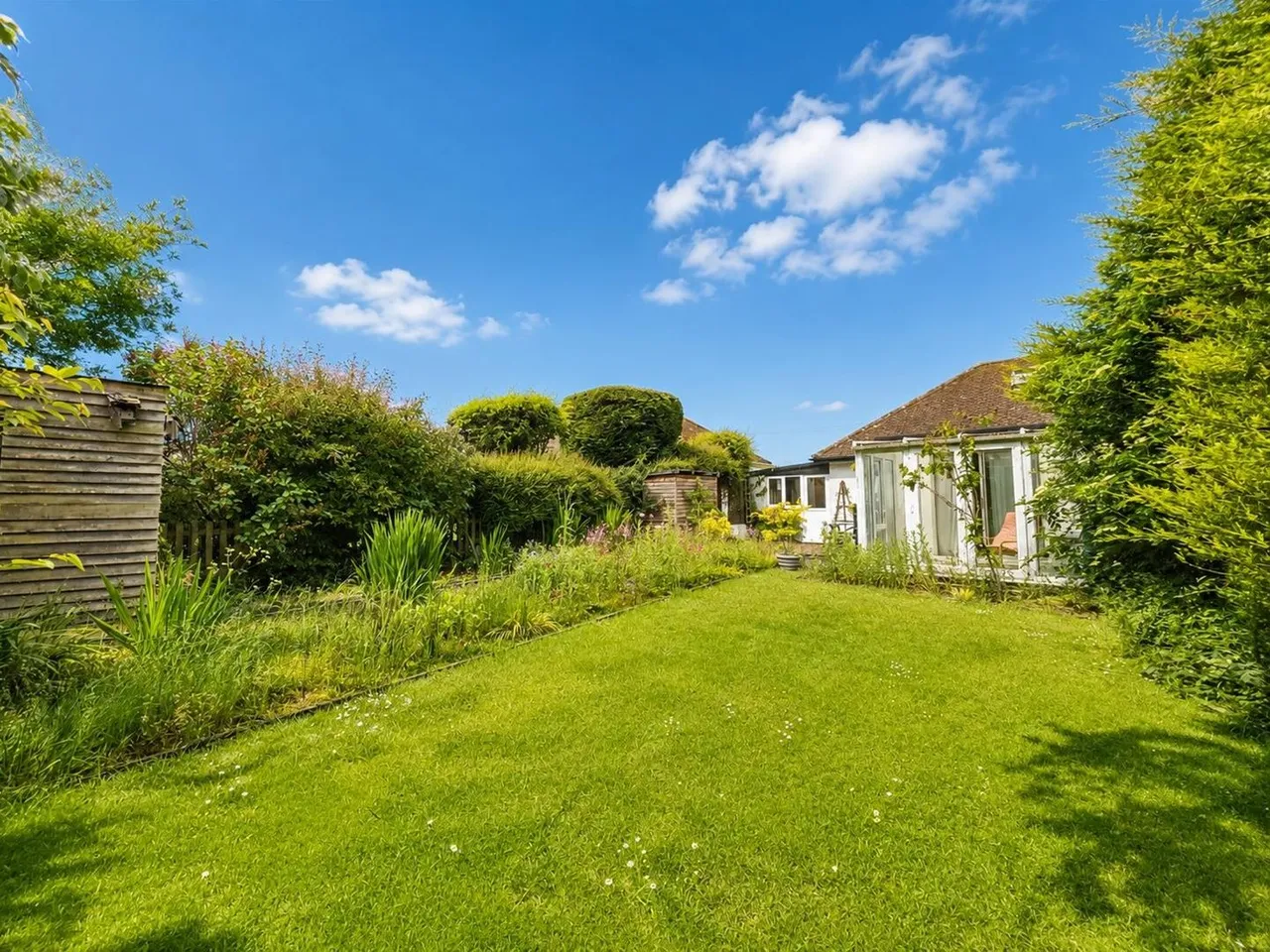 Mill Lane Cayton Bay, Scarborough YO11 3NN, photo 3
