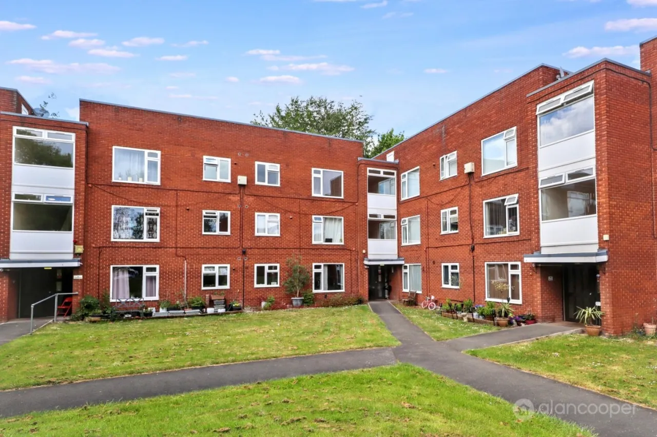 2 bed flat for sale, Garrett Street, Nuneaton, CV11