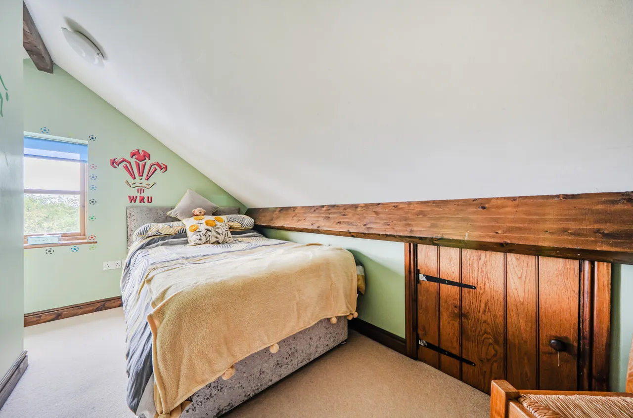 Pentrebeirdd, Guilsfield, photo 13