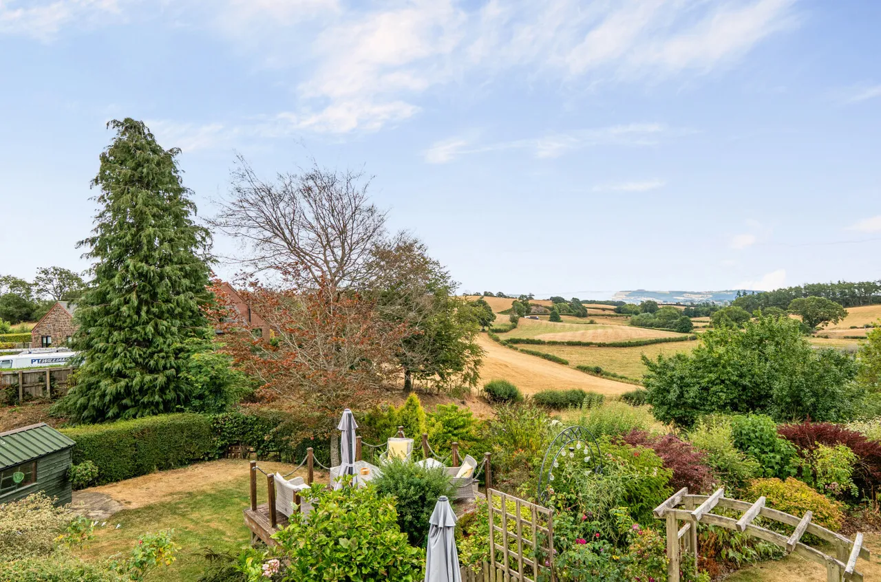 Pentrebeirdd, Guilsfield, photo 21