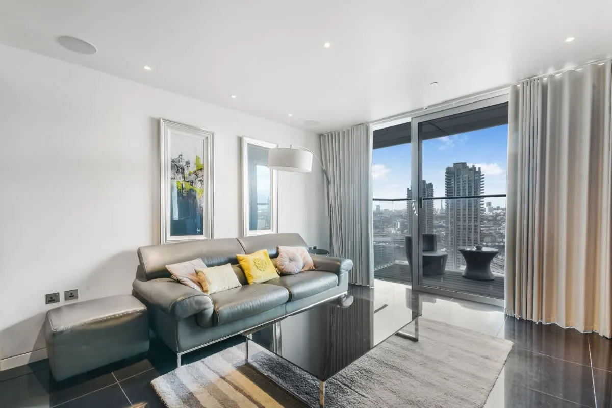flat for sale, The Heron, London, EC2Y