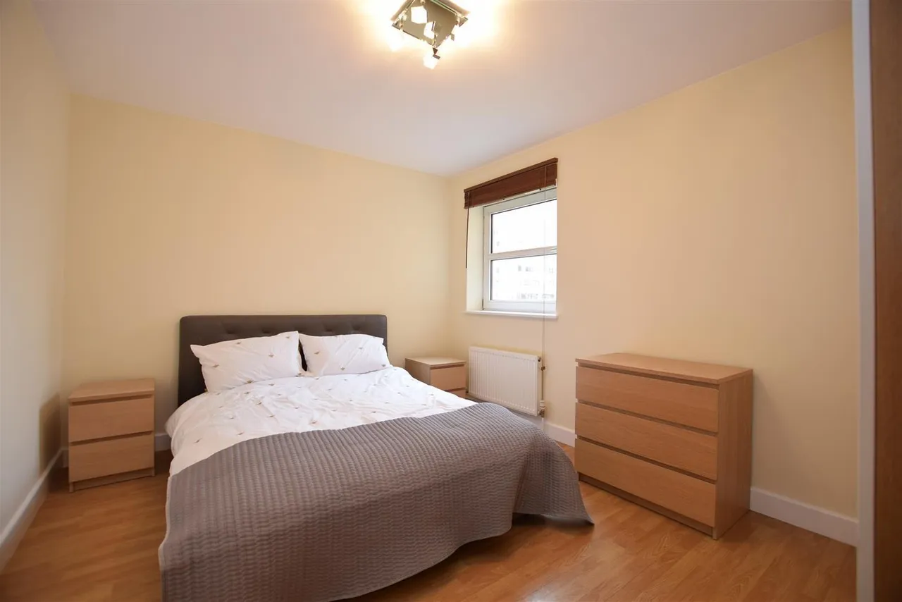 Cedar Road, Sutton, SM2, photo 12