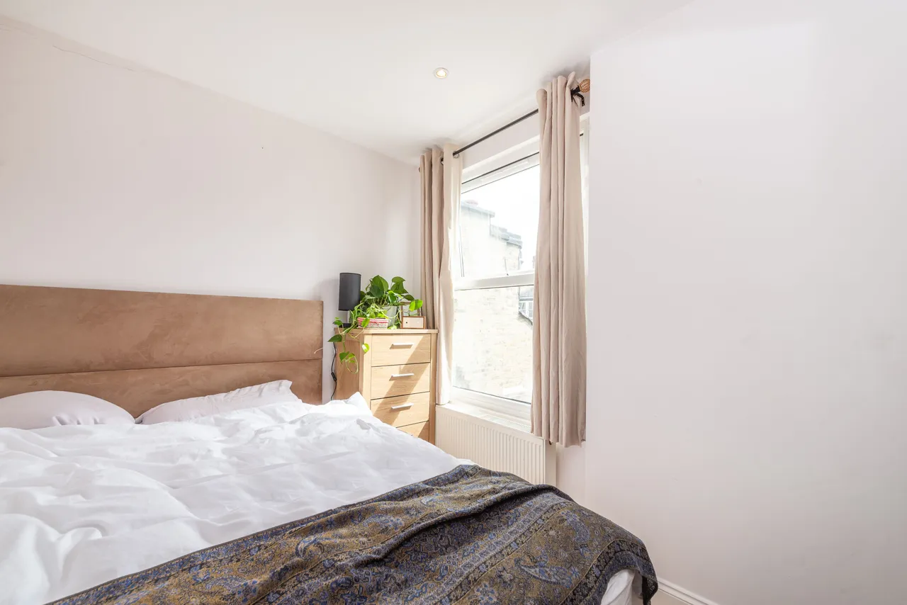 London, NW3, photo 3