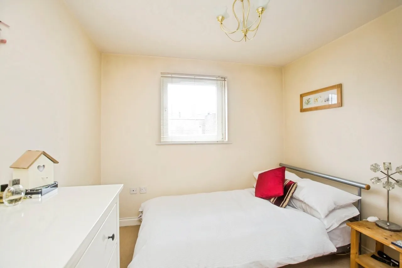 Albert Promenade, Halifax, West Yorkshire, HX3, photo 4